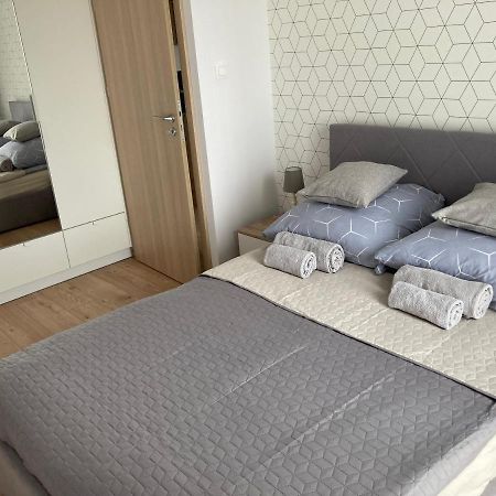 Rakowicka Modern Apartment クラクフ エクステリア 写真